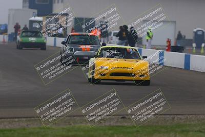 media/Jan-18-2026-CalClub SCCA (Sun) [[8bc6468723]]/Group 3 Race/Turn 1/